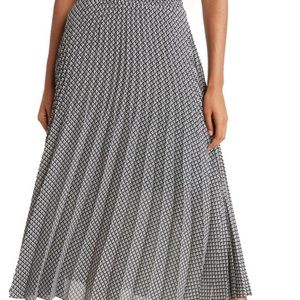 Pleated midi skirt